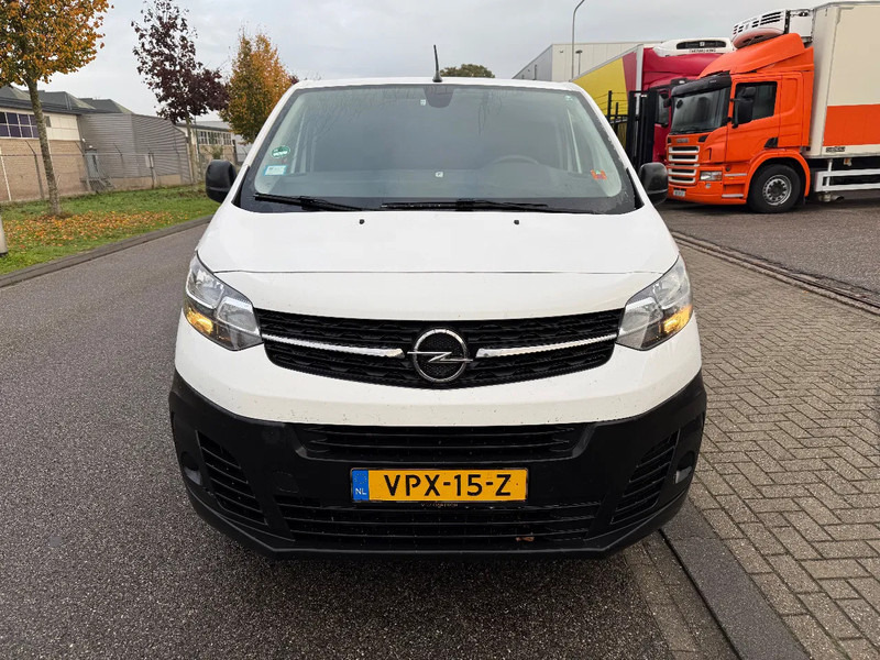 Opel Vivaro L2,H1 2022 bj 2.0 cdti - Kis furgon: 3 kép. Opel Vivaro L2,H1 2022 bj 2.0 cdti - Kis furgon: 3 kép.