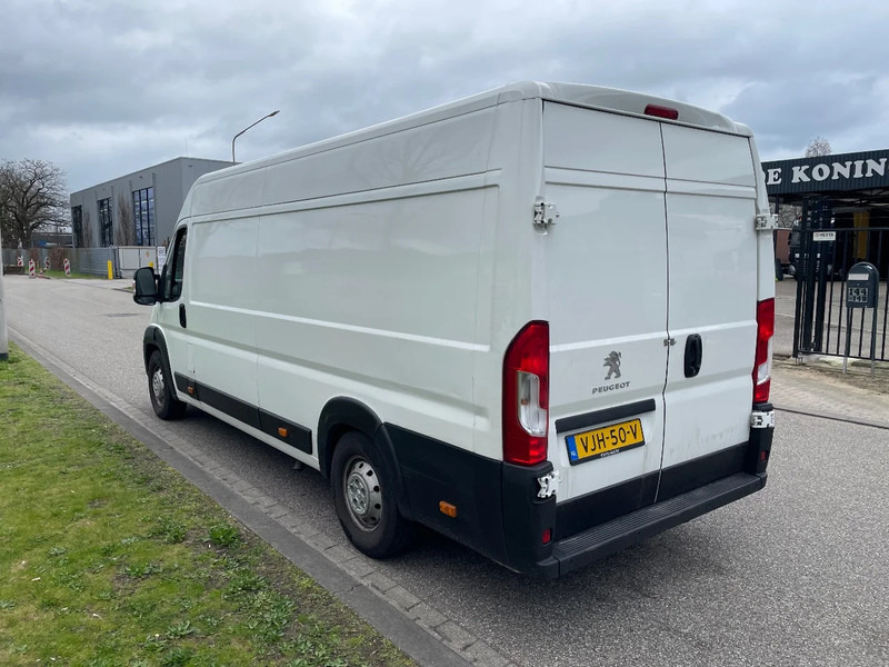 Peugeot Boxer 2.2 hdi 3-2021 L4 H2 airspring !!! - Furgon: 4 kép. Peugeot Boxer 2.2 hdi 3-2021 L4 H2 airspring !!! - Furgon: 4 kép.