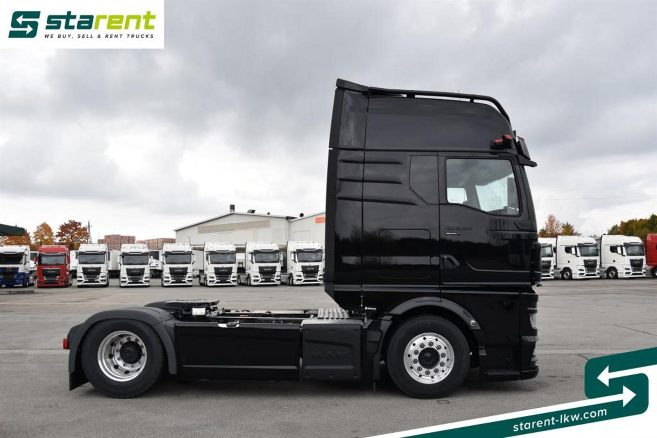 MAN TGX 18.540 LL LIONS S GX-Fahrerhaus Retarder - Nyergesvontató: 4 kép. MAN TGX 18.540 LL LIONS S GX-Fahrerhaus Retarder - Nyergesvontató: 4 kép.