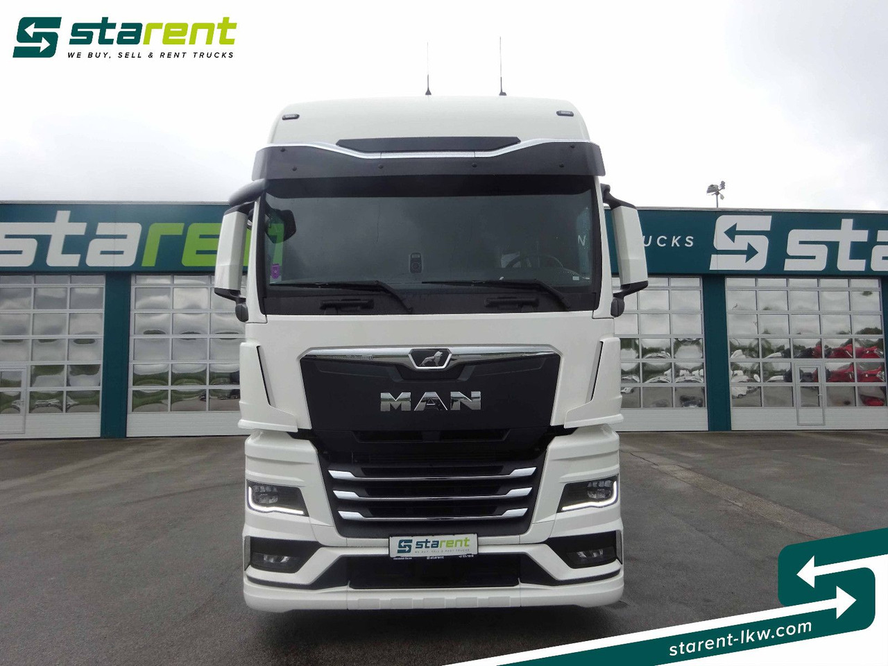 MAN TGX 18.540 LL Low Deck, GX-Fahrerhaus, Retarder - Nyergesvontató: 2 kép. MAN TGX 18.540 LL Low Deck, GX-Fahrerhaus, Retarder - Nyergesvontató: 2 kép.