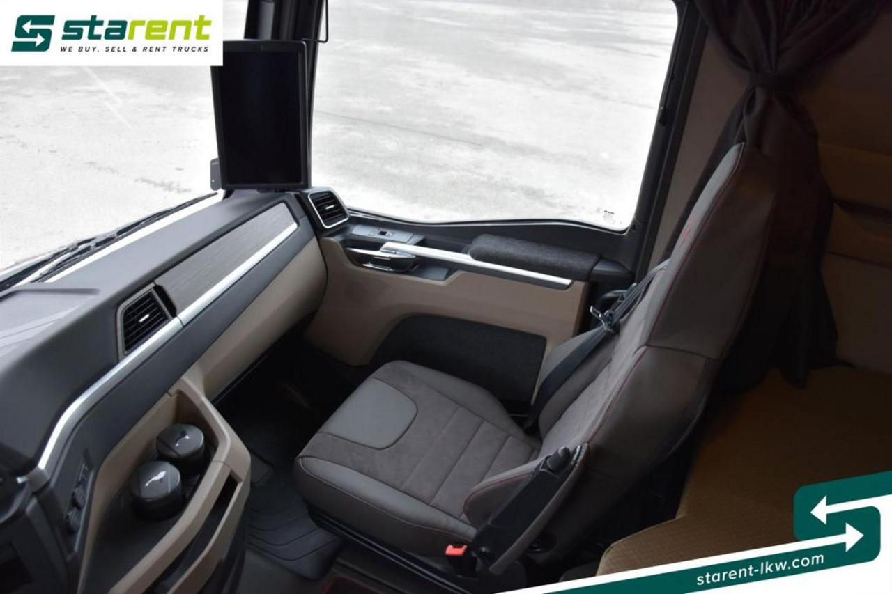 Nyergesvontató MAN TGX 18.540 LL Retarder Vollluftfederung Standklima: 16 kép.