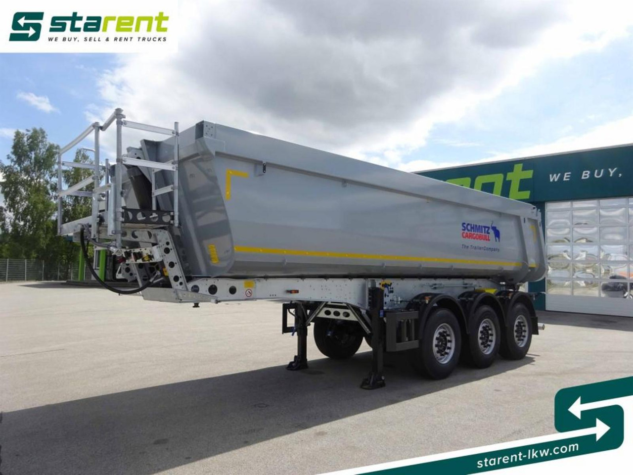 Schmitz 3-Achs Kipper, 24m³, Liftachse, Alu-Felgen - Félpótkocsi billenőplatós: 1 kép. Schmitz 3-Achs Kipper, 24m³, Liftachse, Alu-Felgen - Félpótkocsi billenőplatós: 1 kép.
