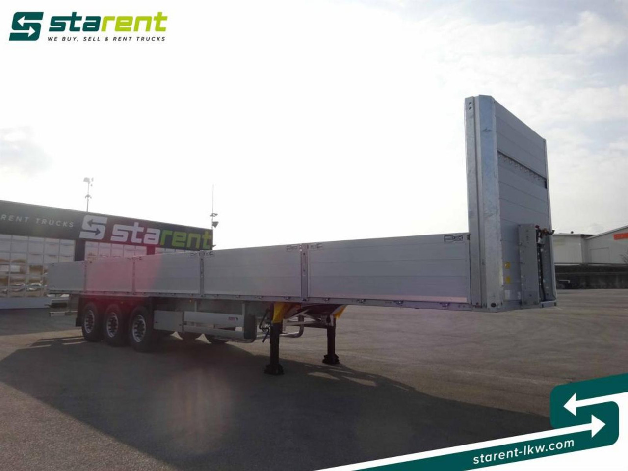 Schmitz Baustofftrailer Liftachse Rungen 80cm Bordwände - Platós félpótkocsi: 3 kép. Schmitz Baustofftrailer Liftachse Rungen 80cm Bordwände - Platós félpótkocsi: 3 kép.