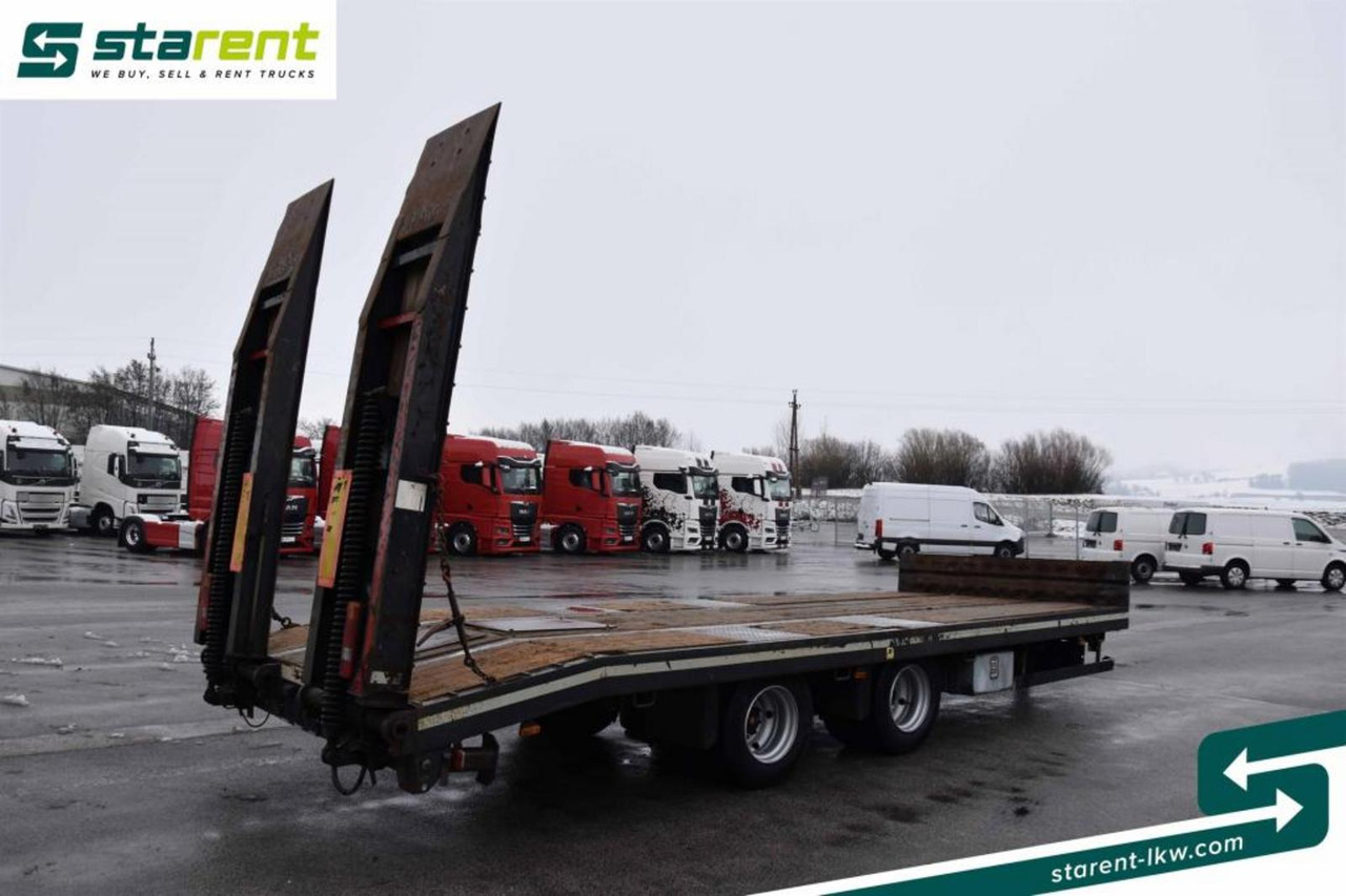 Schwarzmüller Tandemtieflader Rampen SAF Containerverriegelung - Pótkocsi mélybölcsős: 5 kép. Schwarzmüller Tandemtieflader Rampen SAF Containerverriegelung - Pótkocsi mélybölcsős: 5 kép.