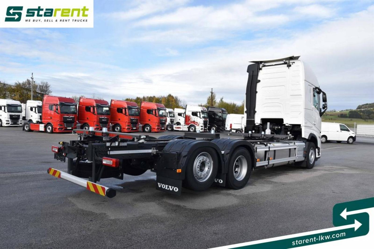 Volvo FH 500 XL 6X2 BDF ACC I-Park-Cool LED VEB+ I-Shift - Cserefelépítményes teherautó: 5 kép. Volvo FH 500 XL 6X2 BDF ACC I-Park-Cool LED VEB+ I-Shift - Cserefelépítményes teherautó: 5 kép.