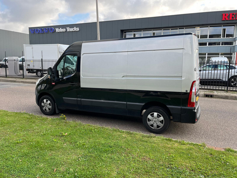 Renault Master 130.35 L2 H2 Airco, Inclusief werkplaats inrichting - Furgon: 4 kép. Renault Master 130.35 L2 H2 Airco, Inclusief werkplaats inrichting - Furgon: 4 kép.