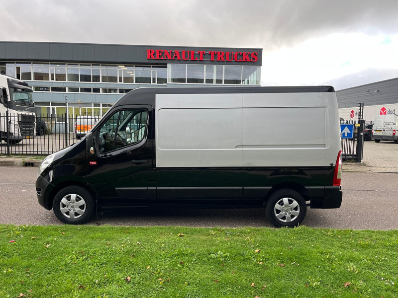 Renault Master 130.35 L2 H2, Euro 6, Airco incl complete werkplaatsinrichting - Furgon: 4 kép. Renault Master 130.35 L2 H2, Euro 6, Airco incl complete werkplaatsinrichting - Furgon: 4 kép.