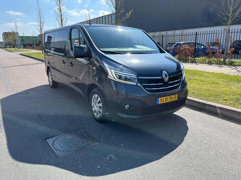 Renault Trafic 2,0 dci L2 H1, 150pk, Airco, Nav, Bluetooth - Kis furgon: 5 kép. Renault Trafic 2,0 dci L2 H1, 150pk, Airco, Nav, Bluetooth - Kis furgon: 5 kép.