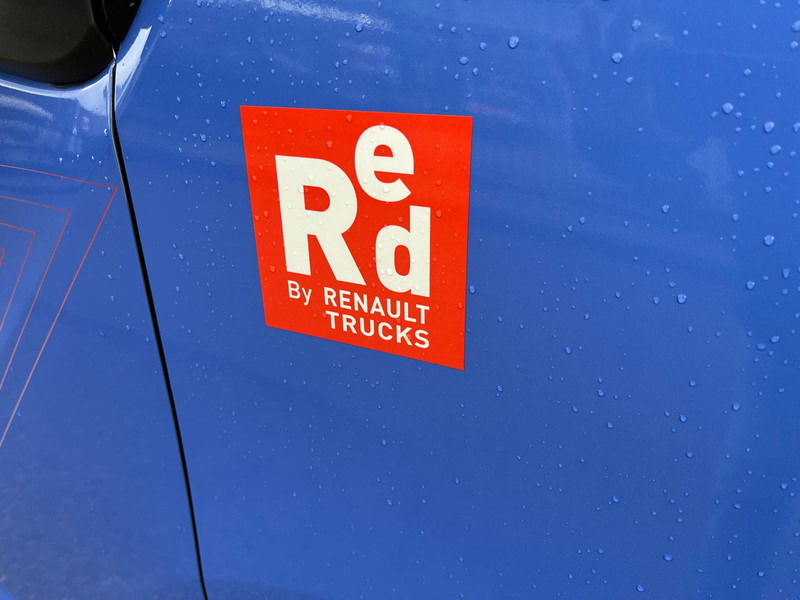 Kis furgon, Elektromos kisteherautó Renault Trafic E-Tech Red L2 H1, Airco, Nav, Camera: 14 kép.