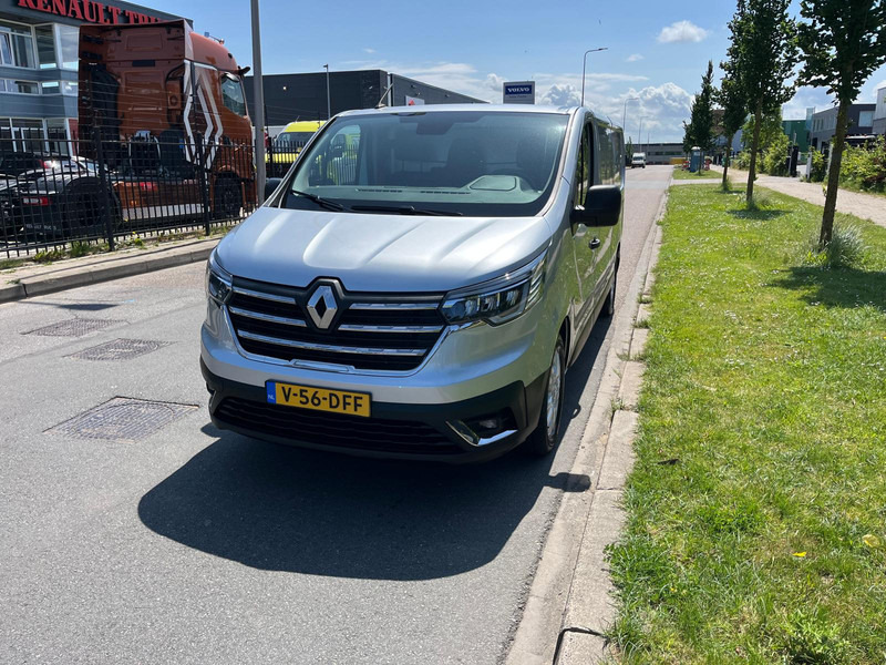 Renault Trafic E-Tech Red L2 H1, Airco, Nav, Camera - Kis furgon, Elektromos kisteherautó: 4 kép. Renault Trafic E-Tech Red L2 H1, Airco, Nav, Camera - Kis furgon, Elektromos kisteherautó: 4 kép.