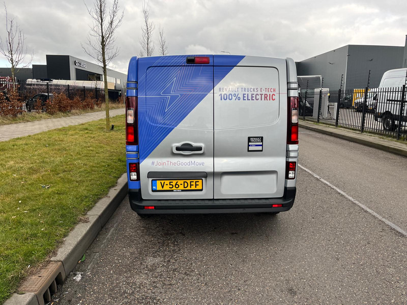 Kis furgon, Elektromos kisteherautó Renault Trafic E-Tech Red L2 H1, Airco, Nav, Camera: 8 kép.