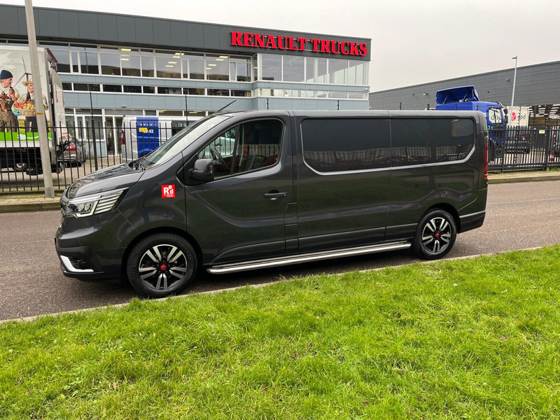 Renault Trafic RED 2.0 DCI 170 pk L2 H1 Luxe uitvoering - Kis furgon: 3 kép. Renault Trafic RED 2.0 DCI 170 pk L2 H1 Luxe uitvoering - Kis furgon: 3 kép.