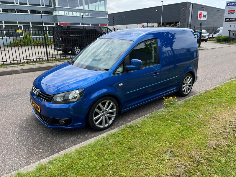 Volkswagen Caddy 1.6 TDI , 75 pk, Airco, Navigatie, - Kis furgon: 2 kép. Volkswagen Caddy 1.6 TDI , 75 pk, Airco, Navigatie, - Kis furgon: 2 kép.