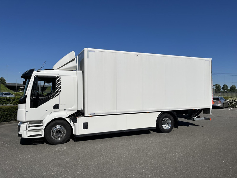 Volvo FL ELECTRIC - Dobozos felépítményű teherautó, Elektromos teherautó: 4 kép. Volvo FL ELECTRIC - Dobozos felépítményű teherautó, Elektromos teherautó: 4 kép.