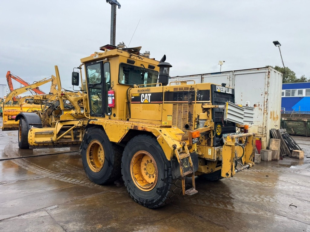 CAT 140 H - Gréder: 3 kép. CAT 140 H - Gréder: 3 kép.
