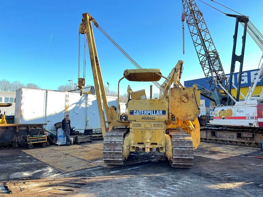 CAT 572 G - Csőfektető: 4 kép. CAT 572 G - Csőfektető: 4 kép.