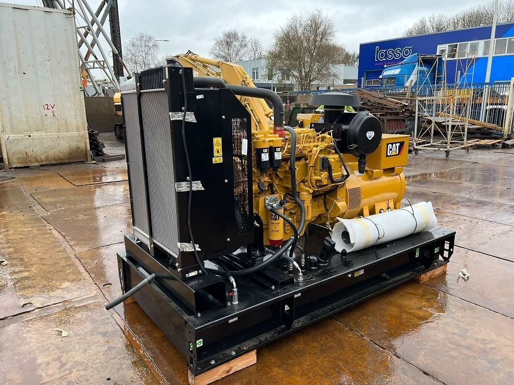 CAT DE 200 E3 200 kva 160kw 10 units availble UNUSED - Áramfejlesztő: 5 kép. CAT DE 200 E3 200 kva 160kw 10 units availble UNUSED - Áramfejlesztő: 5 kép.