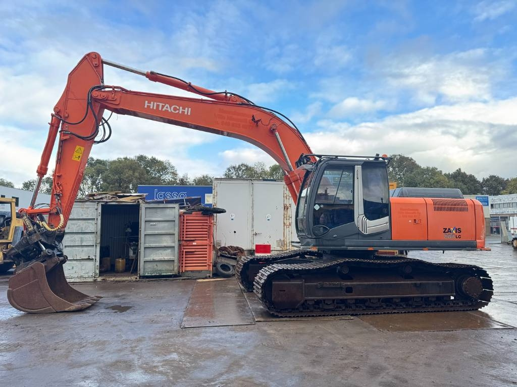 Hitachi ZX 280 LC-3 - Lánctalpas kotró: 1 kép. Hitachi ZX 280 LC-3 - Lánctalpas kotró: 1 kép.