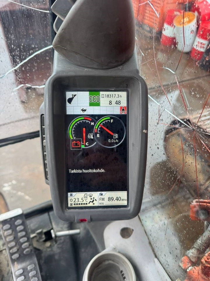 Lánctalpas kotró Hitachi ZX 470 LC H-5 B: 19 kép. Lánctalpas kotró Hitachi ZX 470 LC H-5 B: 19 kép.