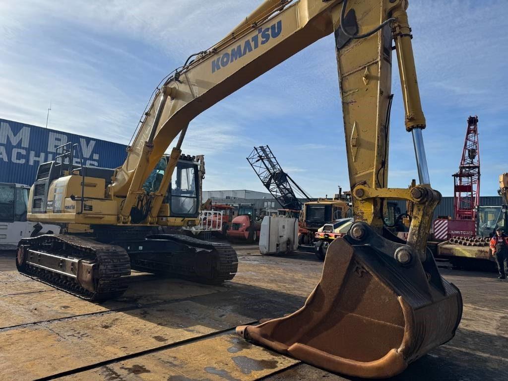 Lánctalpas kotró Komatsu PC 490 LC-10: 7 kép. Lánctalpas kotró Komatsu PC 490 LC-10: 7 kép.