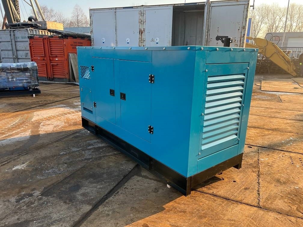 Ricardo 200KVA (160KW) SILENT GENERATOR 3 PHASE 50HZ 400V - Áramfejlesztő: 5 kép. Ricardo 200KVA (160KW) SILENT GENERATOR 3 PHASE 50HZ 400V - Áramfejlesztő: 5 kép.