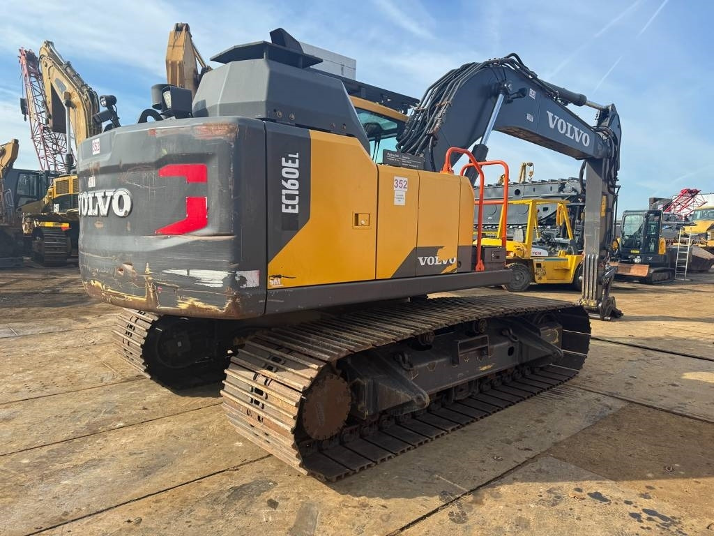 Volvo EC 160 E L ( 3.451 ORIGINAL HOURS ) - Lánctalpas kotró: 5 kép. Volvo EC 160 E L ( 3.451 ORIGINAL HOURS ) - Lánctalpas kotró: 5 kép.