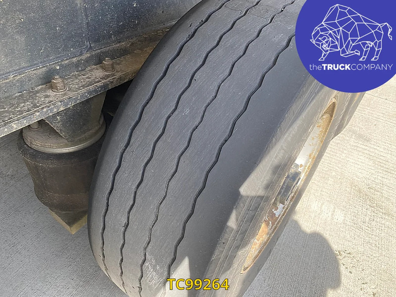 Félpótkocsi billenőplatós Benalu BULKLINER: 13 kép.