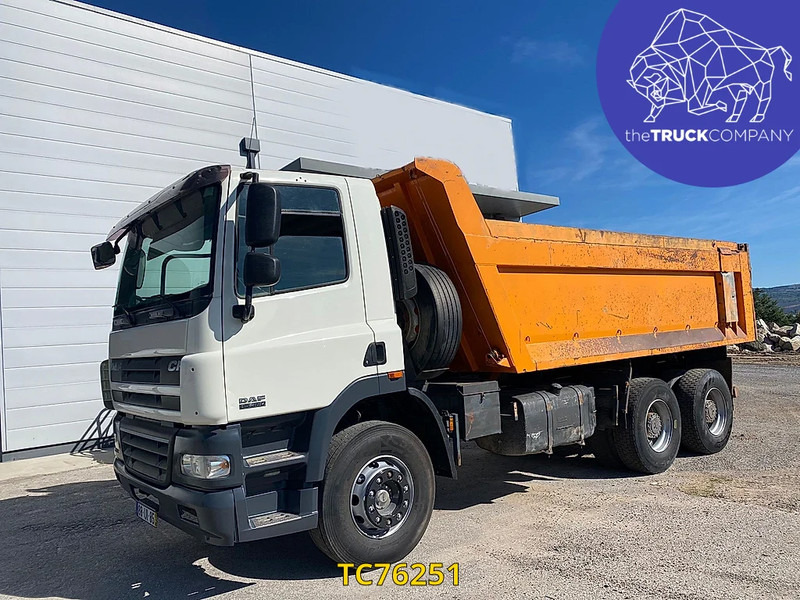 DAF CF 360 - Platós teherautó: 1 kép. DAF CF 360 - Platós teherautó: 1 kép.