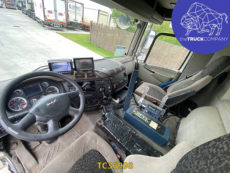 DAF CF 75 310 - Szemetesautó: 4 kép. DAF CF 75 310 - Szemetesautó: 4 kép.