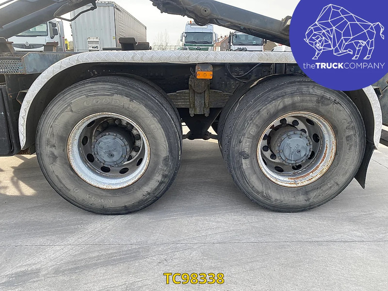 Cserefelépítményes teherautó DAF CF 85 340: 17 kép. Cserefelépítményes teherautó DAF CF 85 340: 17 kép.