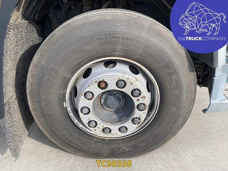 Cserefelépítményes teherautó DAF CF 85 340: 11 kép. Cserefelépítményes teherautó DAF CF 85 340: 11 kép.