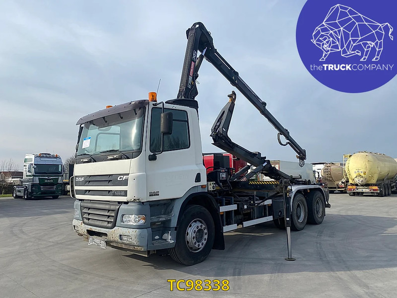 DAF CF 85 340 - Cserefelépítményes teherautó: 1 kép. DAF CF 85 340 - Cserefelépítményes teherautó: 1 kép.