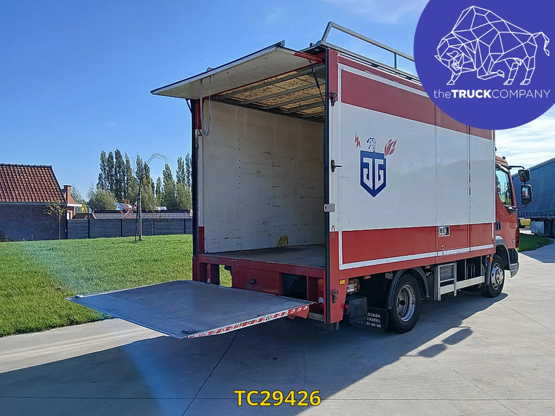 DAF LF 45 140 - Dobozos felépítményű teherautó: 4 kép. DAF LF 45 140 - Dobozos felépítményű teherautó: 4 kép.