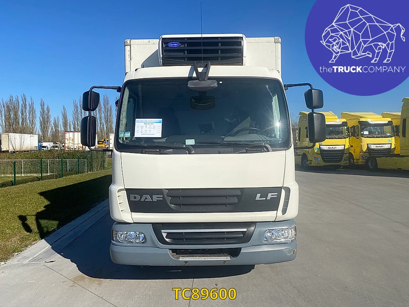 DAF LF 45 250 - Dobozos felépítményű teherautó: 2 kép. DAF LF 45 250 - Dobozos felépítményű teherautó: 2 kép.