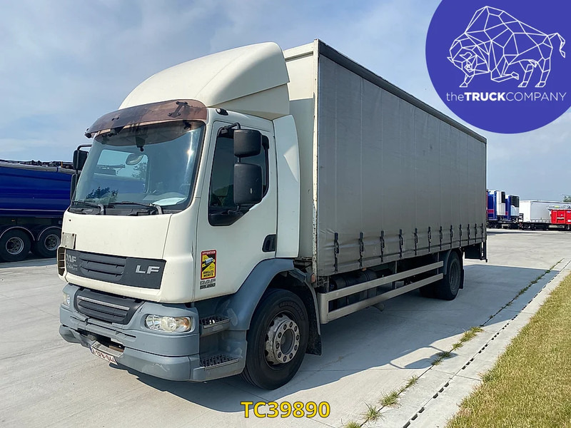 DAF LF 55 220 - Ponyvás teherautó: 1 kép. DAF LF 55 220 - Ponyvás teherautó: 1 kép.