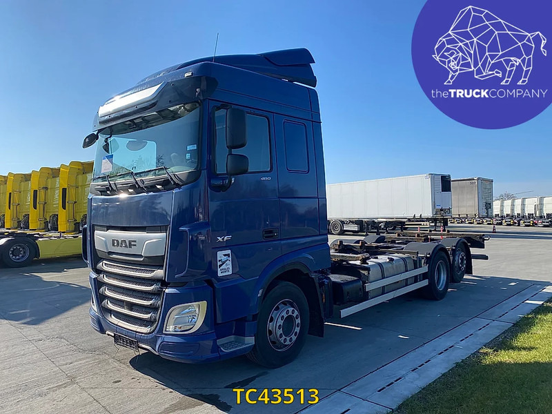 DAF XF Euro6 480 - Cserefelépítményes teherautó: 1 kép. DAF XF Euro6 480 - Cserefelépítményes teherautó: 1 kép.