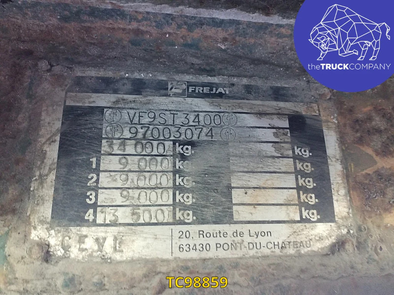 FREJAT - Félpótkocsi dobozos: 4 kép. FREJAT - Félpótkocsi dobozos: 4 kép.
