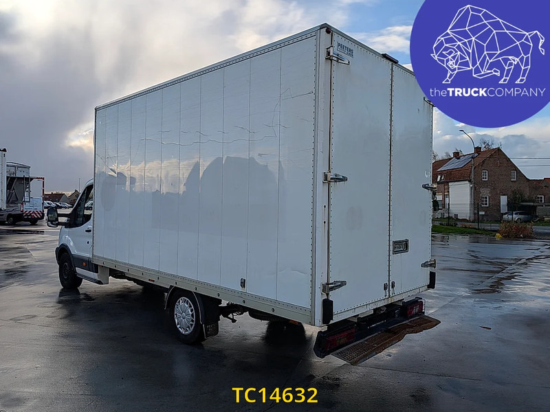 Ford Transit BOX - Dobozos kisteherautó: 3 kép. Ford Transit BOX - Dobozos kisteherautó: 3 kép.