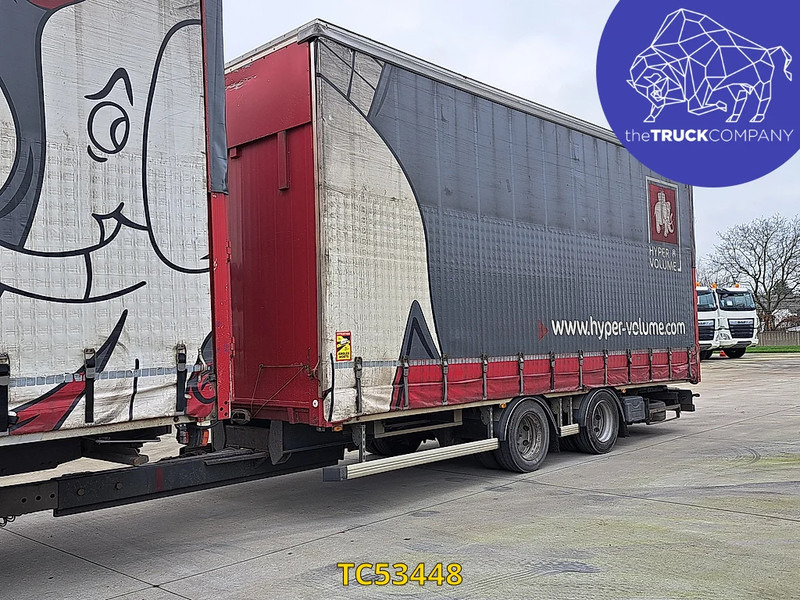 Fruehauf - Ponyvás pótkocsi: 3 kép. Fruehauf - Ponyvás pótkocsi: 3 kép.