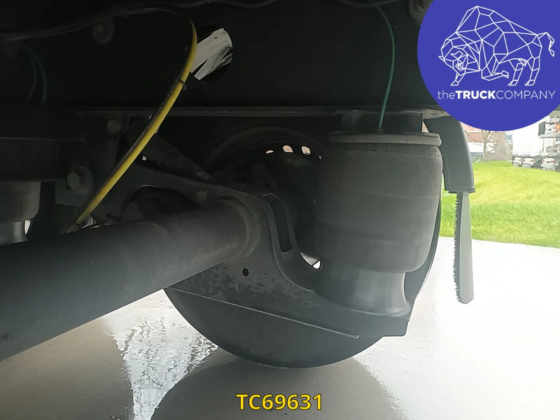 Hoet Trailers - Félpótkocsi cserefelépítményes: 3 kép. Hoet Trailers - Félpótkocsi cserefelépítményes: 3 kép.