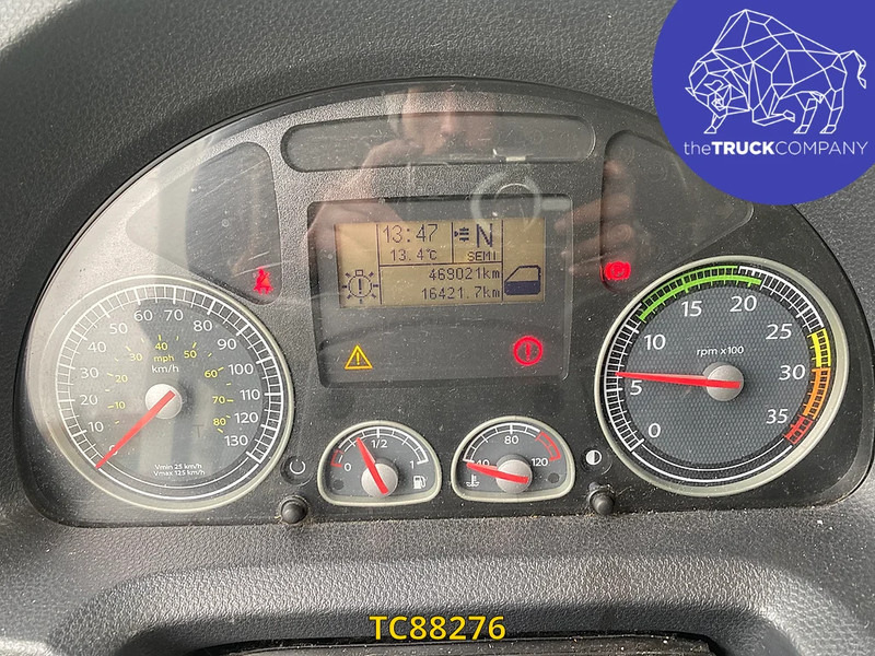 Iveco EuroCargo 120 E22 - Hűtős teherautó: 2 kép. Iveco EuroCargo 120 E22 - Hűtős teherautó: 2 kép.