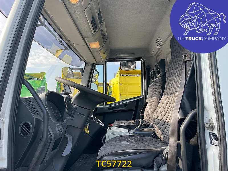 Iveco EuroCargo 120 EL20 - Szemetesautó: 5 kép. Iveco EuroCargo 120 EL20 - Szemetesautó: 5 kép.