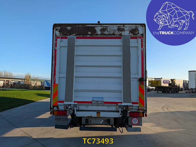 Iveco EuroCargo 120E22 - Dobozos felépítményű teherautó: 3 kép. Iveco EuroCargo 120E22 - Dobozos felépítményű teherautó: 3 kép.