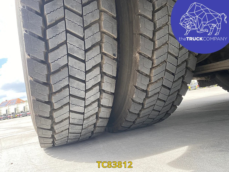 Iveco Stralis 190 S42 - Tartályos teherautó: 4 kép. Iveco Stralis 190 S42 - Tartályos teherautó: 4 kép.