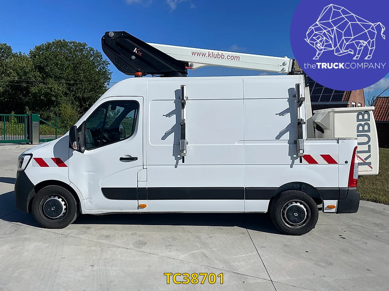Renault Master tronqué - Kisteherautó: 2 kép. Renault Master tronqué - Kisteherautó: 2 kép.