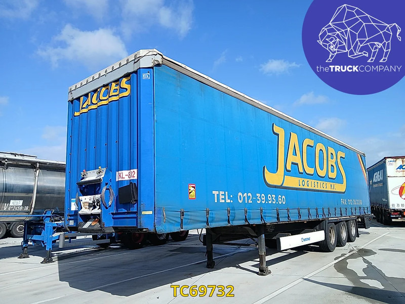 Krone  - Ponyvás félpótkocsi: 2 kép. Krone  - Ponyvás félpótkocsi: 2 kép.