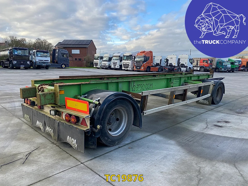 MOL - Pótkocsi cserefelépítményes: 3 kép. MOL - Pótkocsi cserefelépítményes: 3 kép.