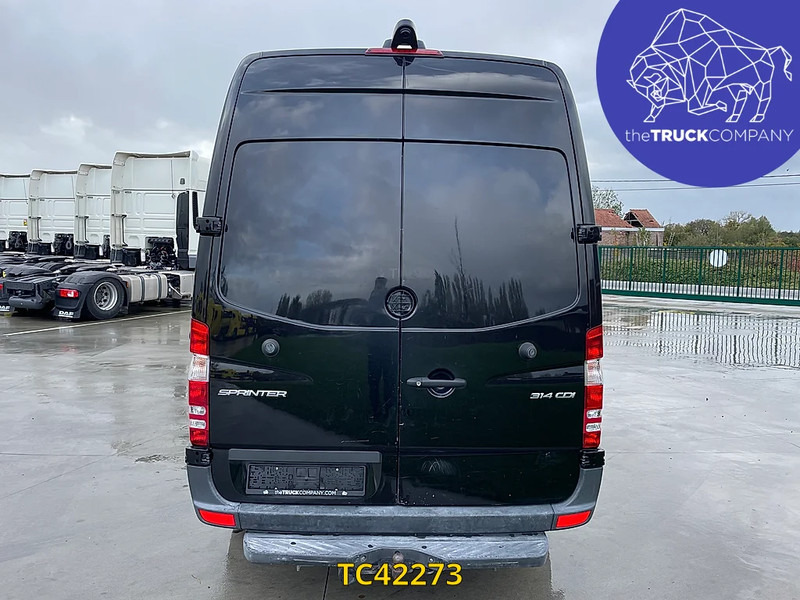 Mercedes-Benz Sprinter 314 CDI L2 H2 - Furgon: 4 kép. Mercedes-Benz Sprinter 314 CDI L2 H2 - Furgon: 4 kép.