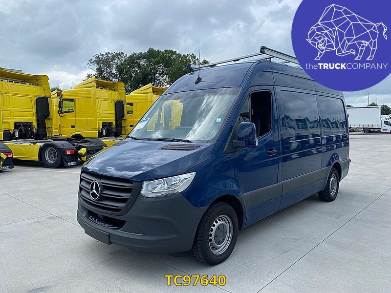 Mercedes-Benz Sprinter - Furgon: 1 kép. Mercedes-Benz Sprinter - Furgon: 1 kép.