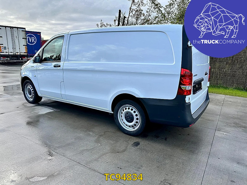 Mercedes-Benz Vito 111 RANGE 150 KM - Kis furgon: 4 kép. Mercedes-Benz Vito 111 RANGE 150 KM - Kis furgon: 4 kép.
